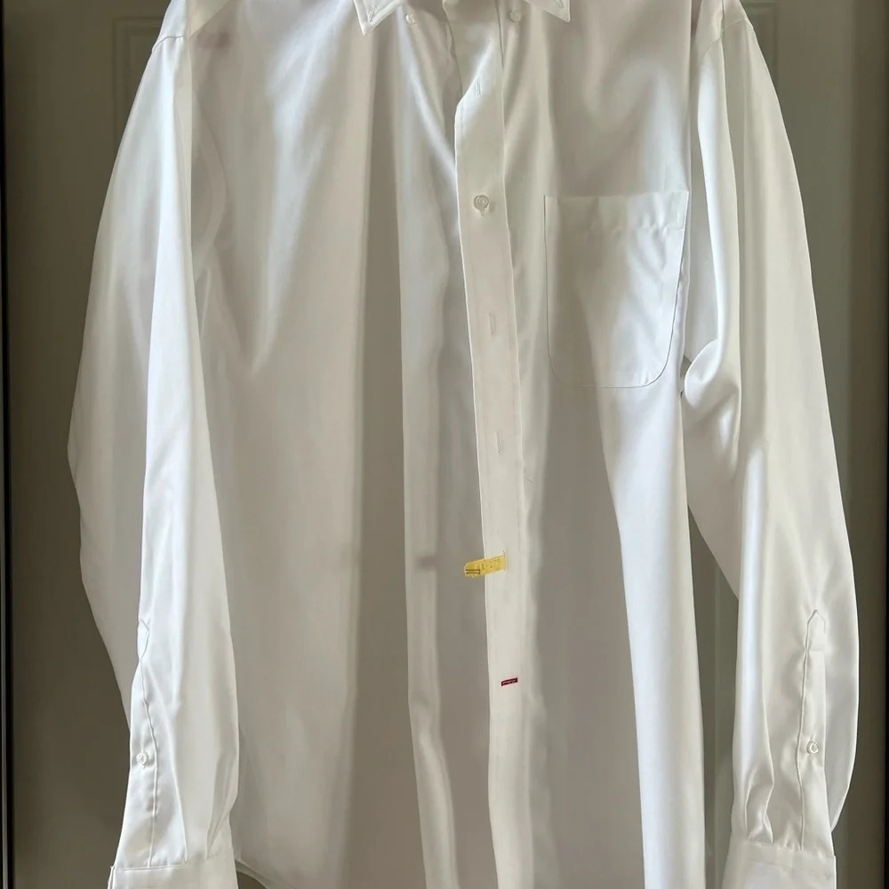 Berkeley Jensen wrinkle free mens dress shirt. White, size: XL. 17-17 1/2 36/37 - Picture 4 of 9